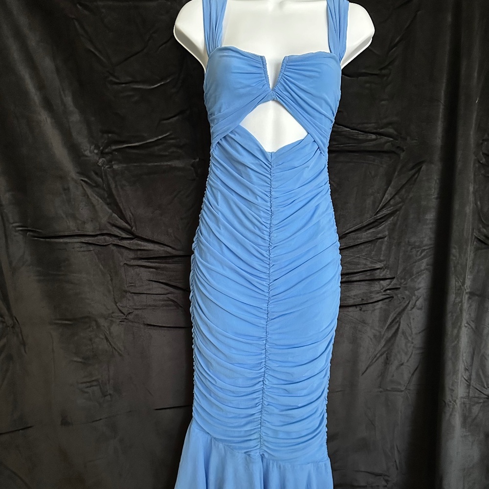 Revolve X Michael Costello Hilary Gown in Pale Blue size S - Picture 4 of 9